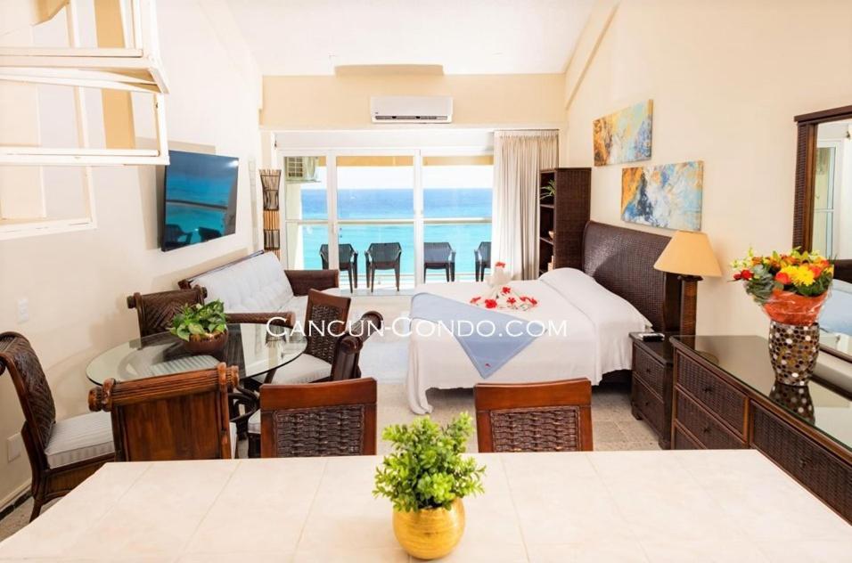2 Story Oceanfront Penthouses On Cancun Beach! Ngoại thất bức ảnh