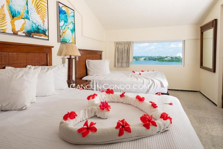 2 Story Oceanfront Penthouses On Cancun Beach! Ngoại thất bức ảnh