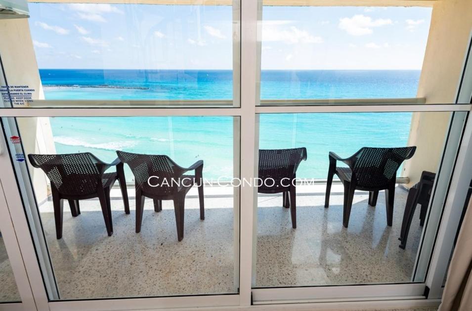 2 Story Oceanfront Penthouses On Cancun Beach! Ngoại thất bức ảnh