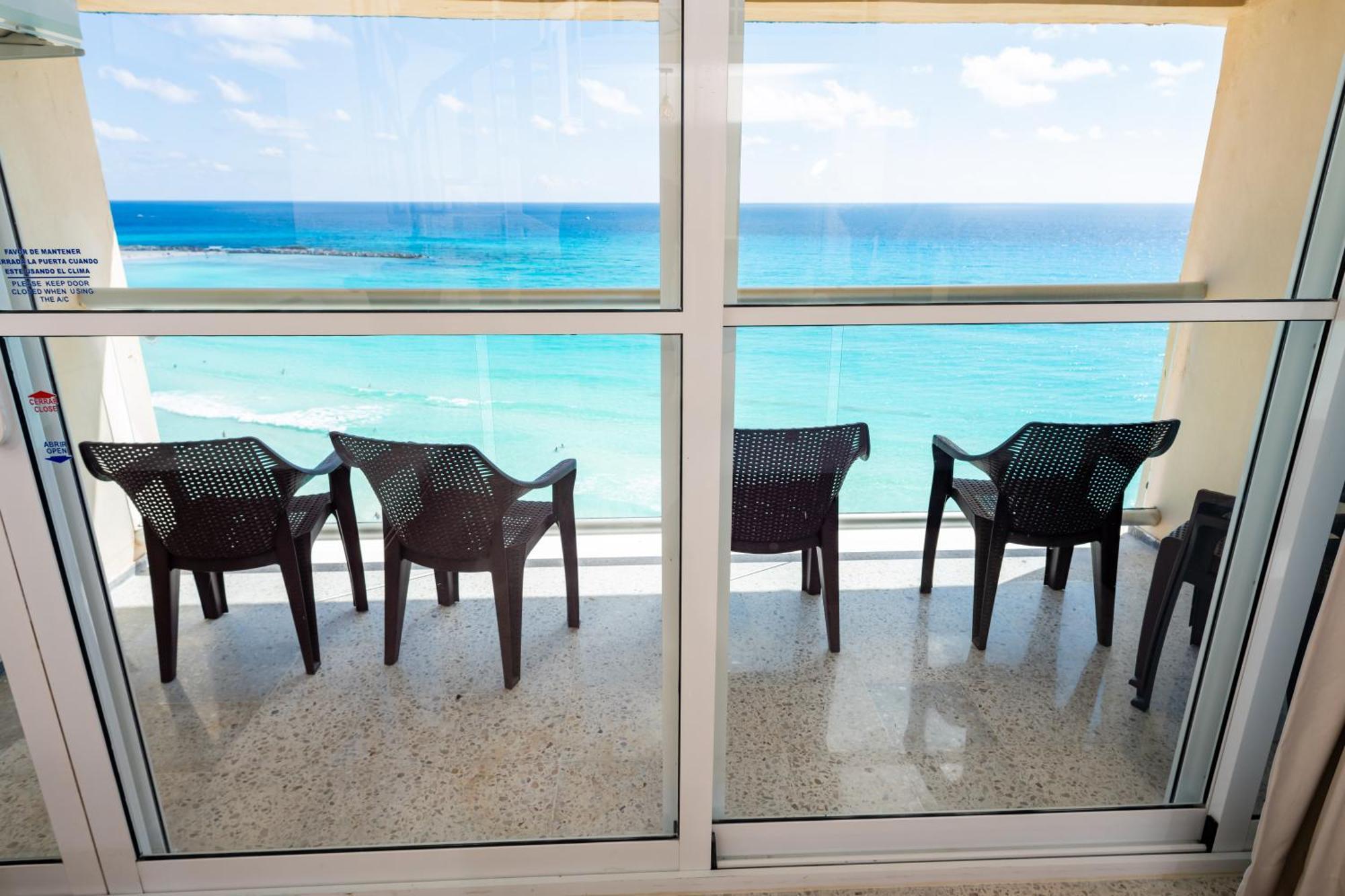 2 Story Oceanfront Penthouses On Cancun Beach! Ngoại thất bức ảnh