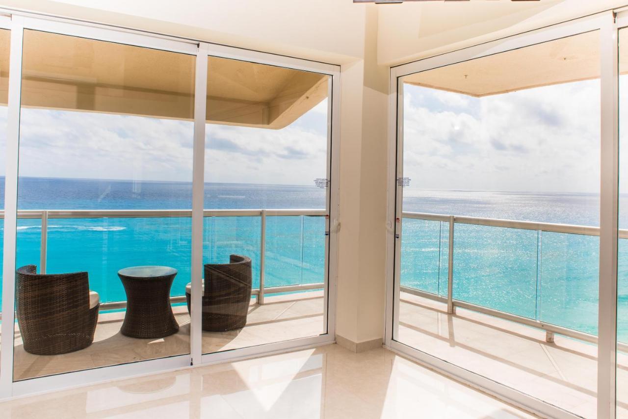 2 Story Oceanfront Penthouses On Cancun Beach! Ngoại thất bức ảnh