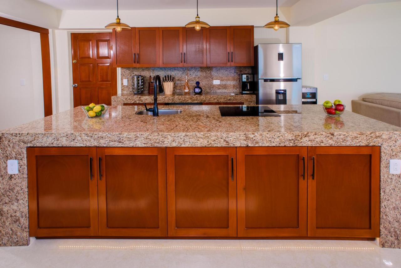 2 Story Oceanfront Penthouses On Cancun Beach! Ngoại thất bức ảnh